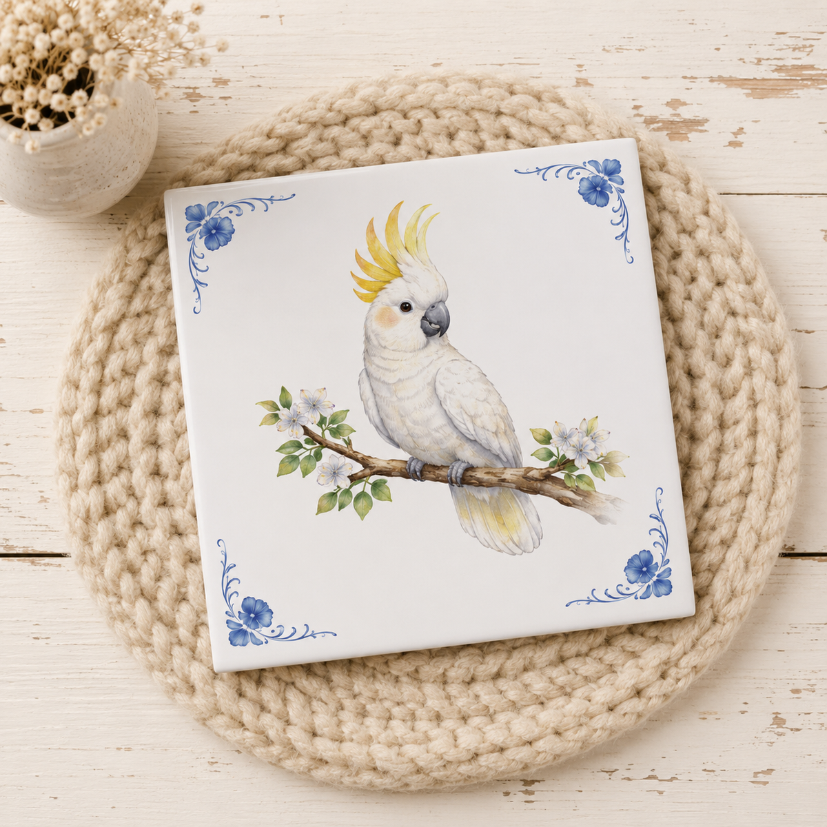Delfts Blauw Tegeltje met Kaketoe – Tropische Papegaai Illustratie