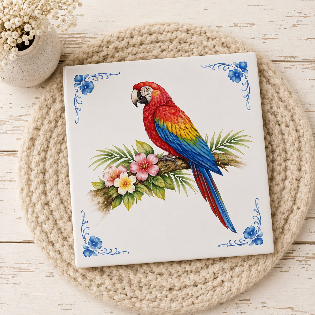Azulejo Delft Azul con Loro – Ilustración de Ave Tropical